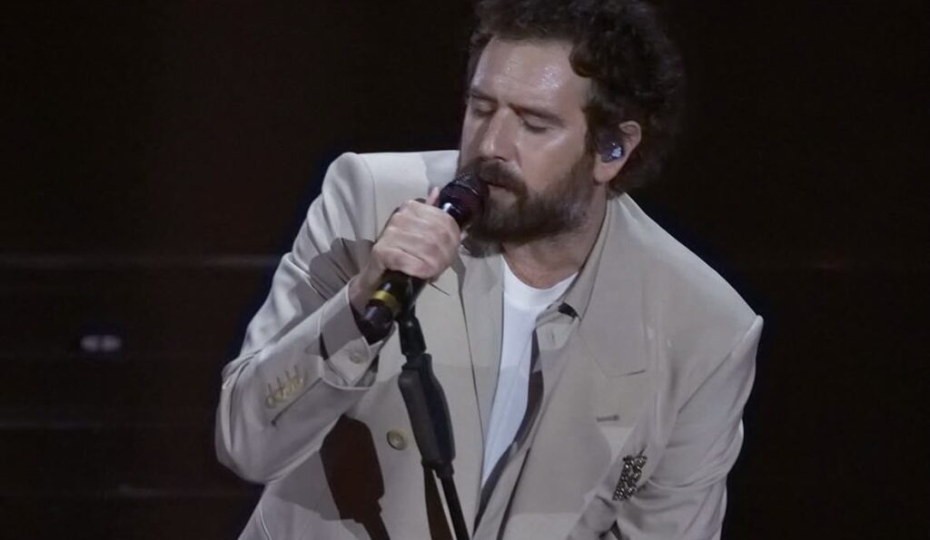 Tommaso Paradiso a Sanremo 2026