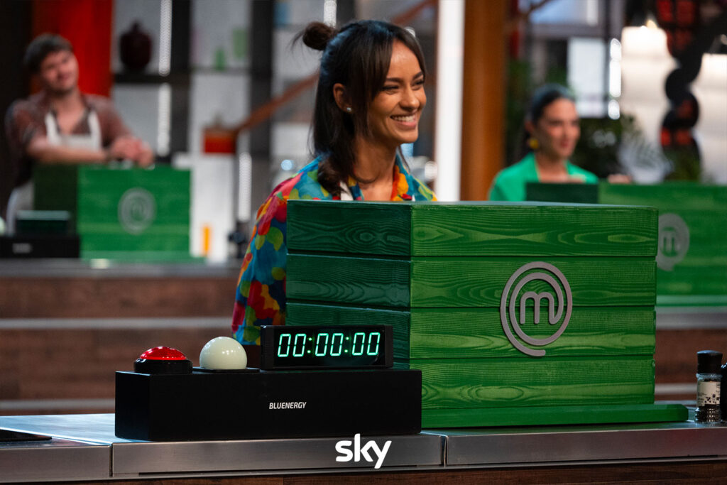 Dounia alla Green Mystery Box della semifinale di MasterChef 15 - Immagini concesse da Sky Italia