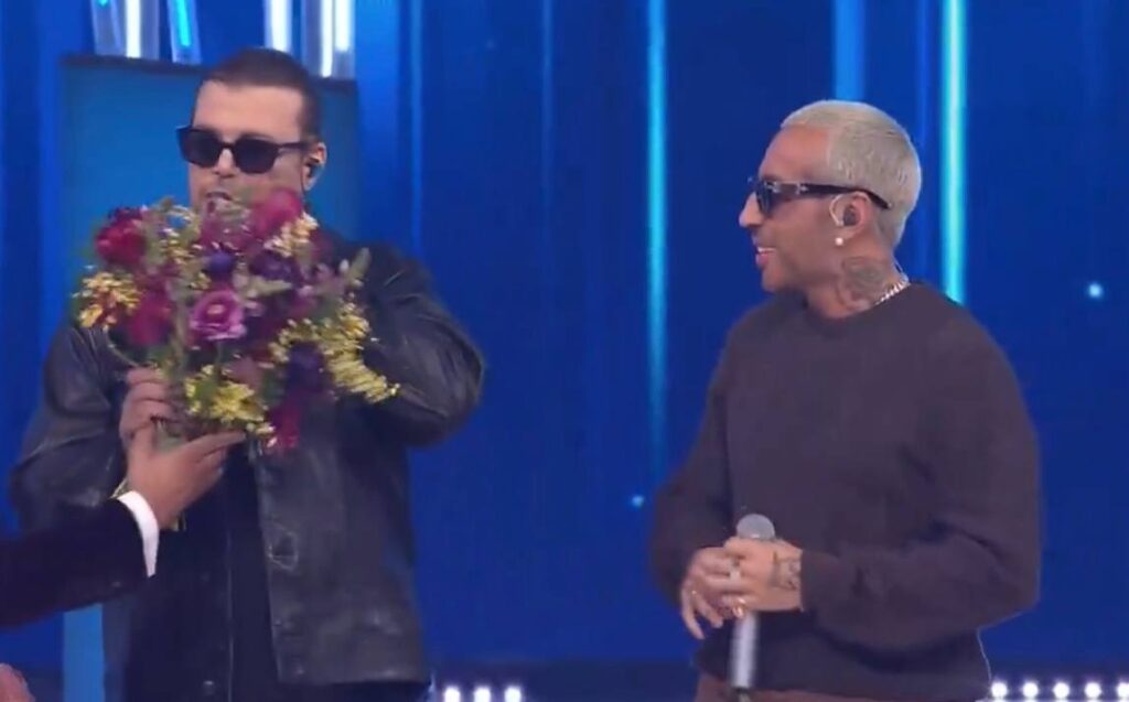 Luché e Grignani alla serata duetti di Sanremo 2026 - Credits: Rai Uno