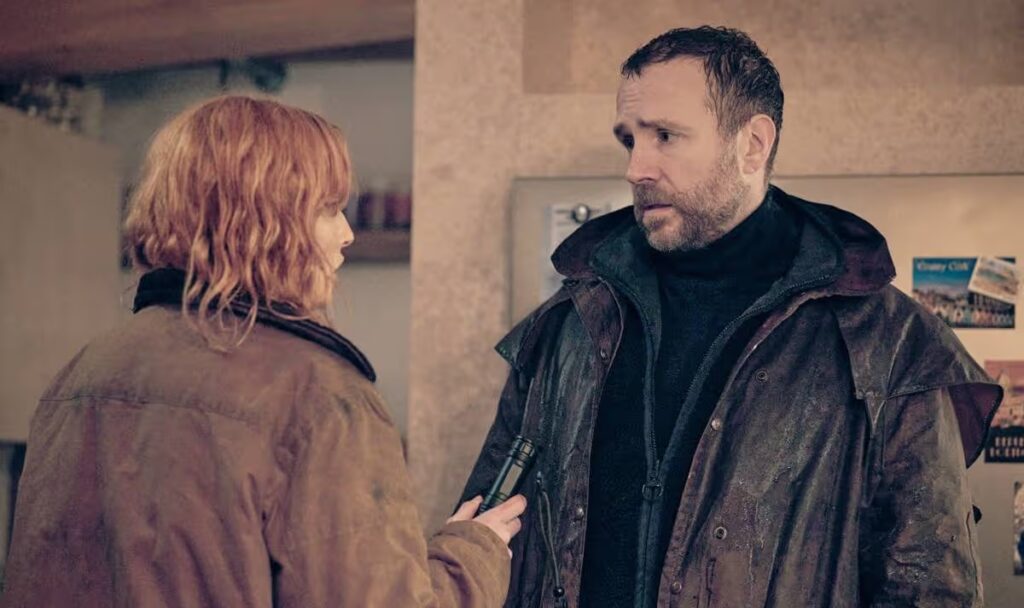 Jackie Ellis e il detective Bull