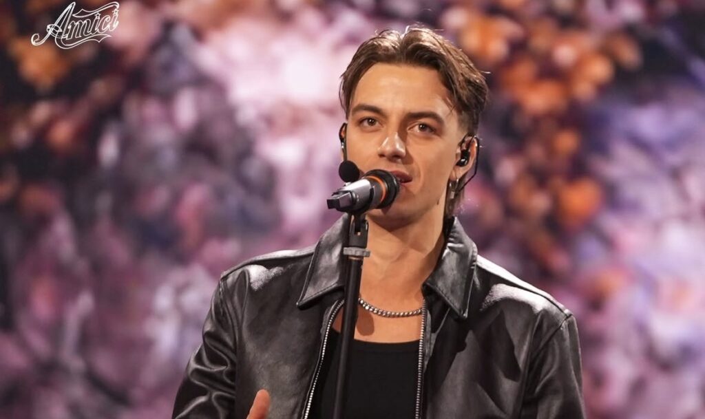 Plasma ad Amici 2026