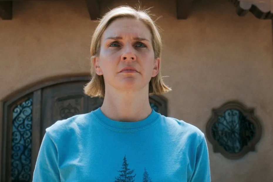 Rhea Seehorn in Pluribus