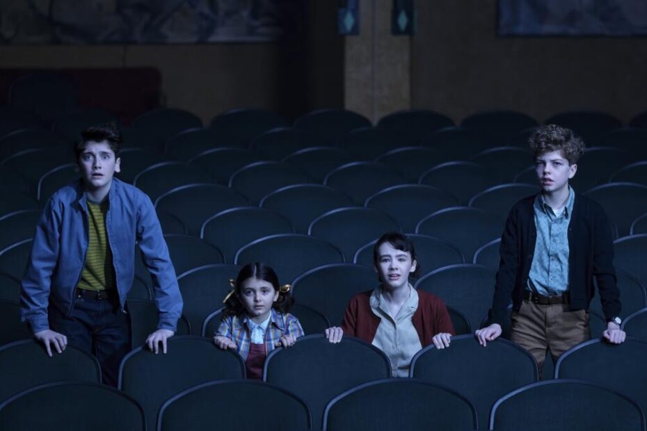 una scena di It: Welcome to Derry