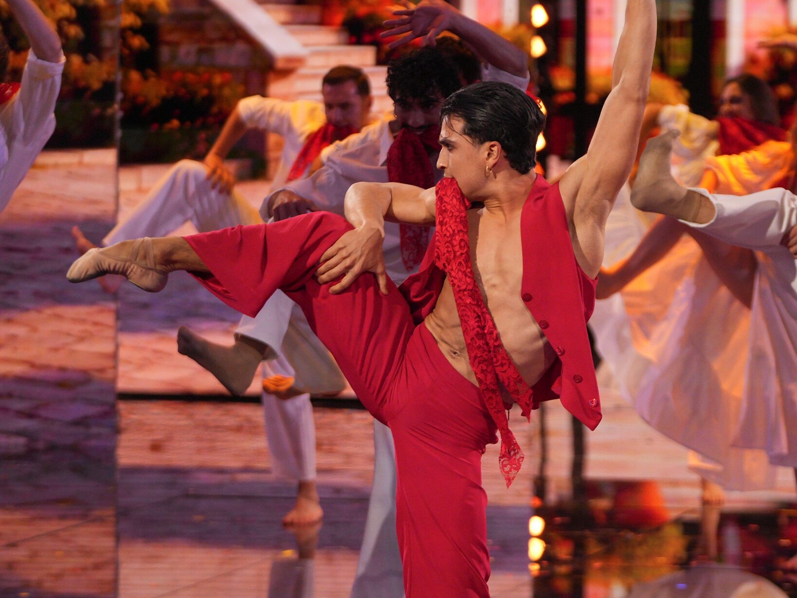 Nicola ad Amici 2026