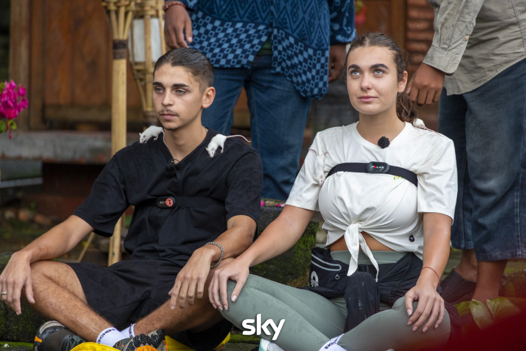 i Raccomandati durante la prova immunità della quarta puntata di Pechino Express 2026 - Credits: Sky Italia