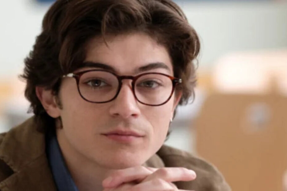 Mimmo in una scena de I Cesaroni