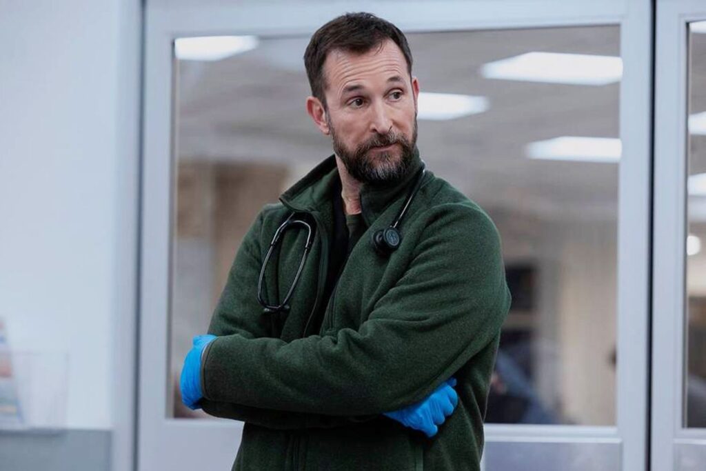 Robby in The Pitt, una delle serie tv che potrebbero trionfare agli Emmy 2026 