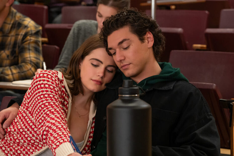 Hanna e Garret i protagonisti della serie Prime Video Off Campus