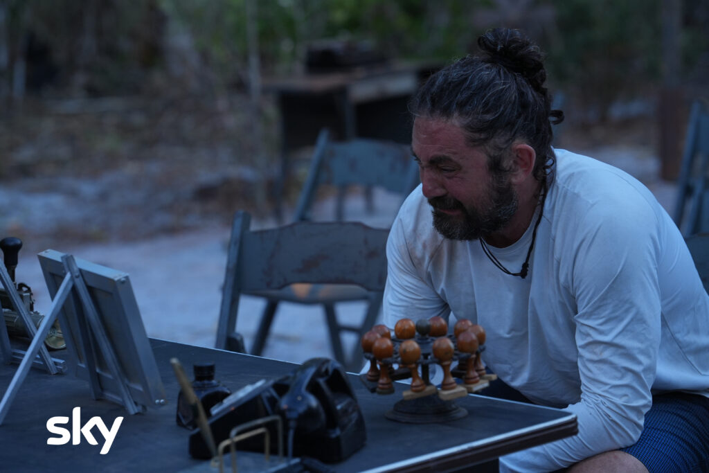 Daniele si commuove a Money Road 2 - Immagini concesse da Sky Italia