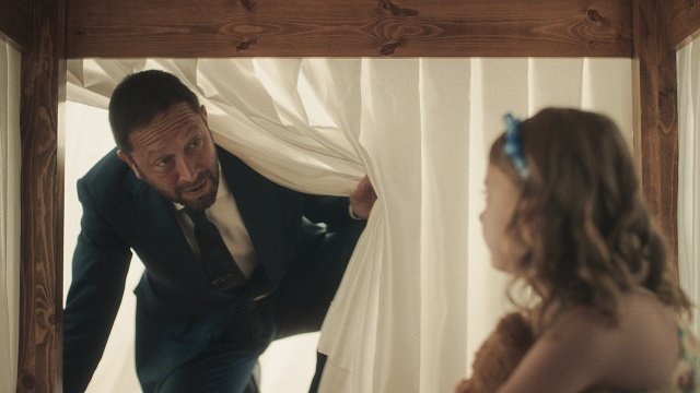 Richie in una scena della quarta stagione di The Bear