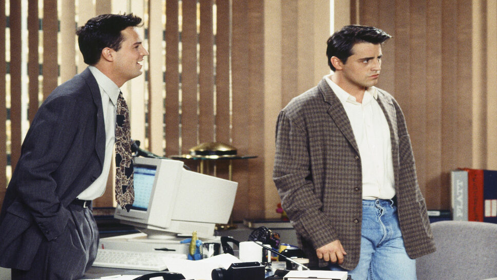 Matthew Perry e Matt LeBlanc in Friends