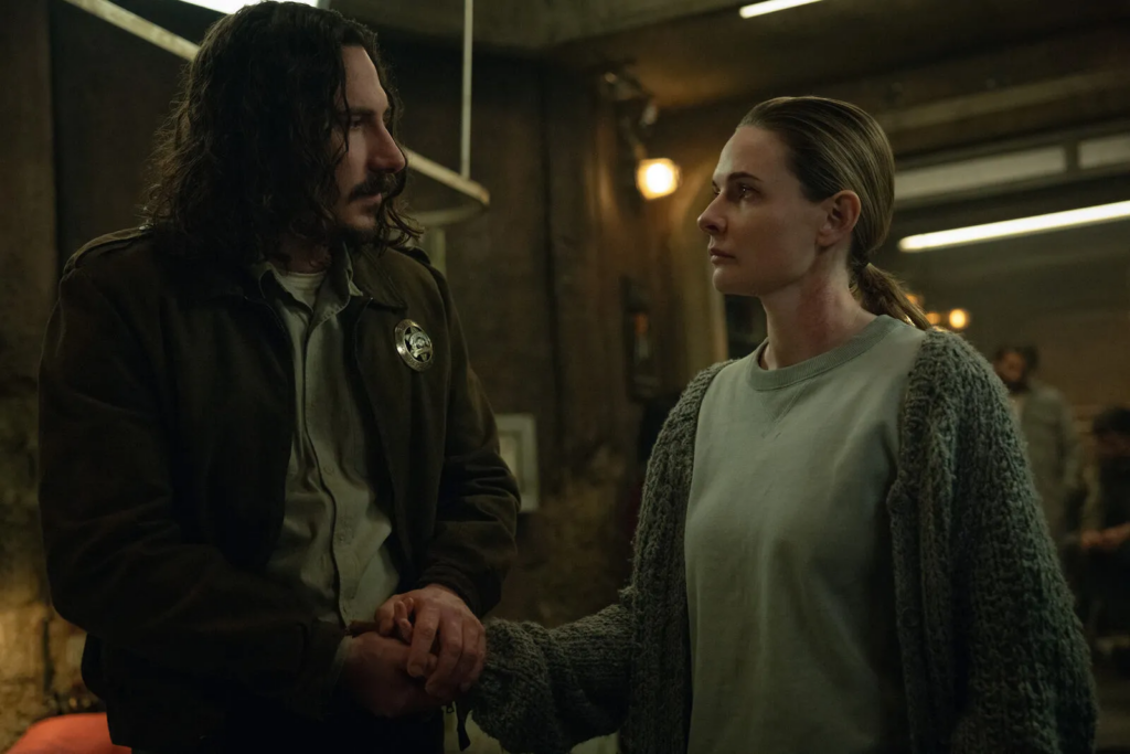 Juliette in una scena del quinto episodio episodio della terza stagione di Silo 3