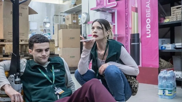 Sonia e Filippo, alle prese con un problema acquatico