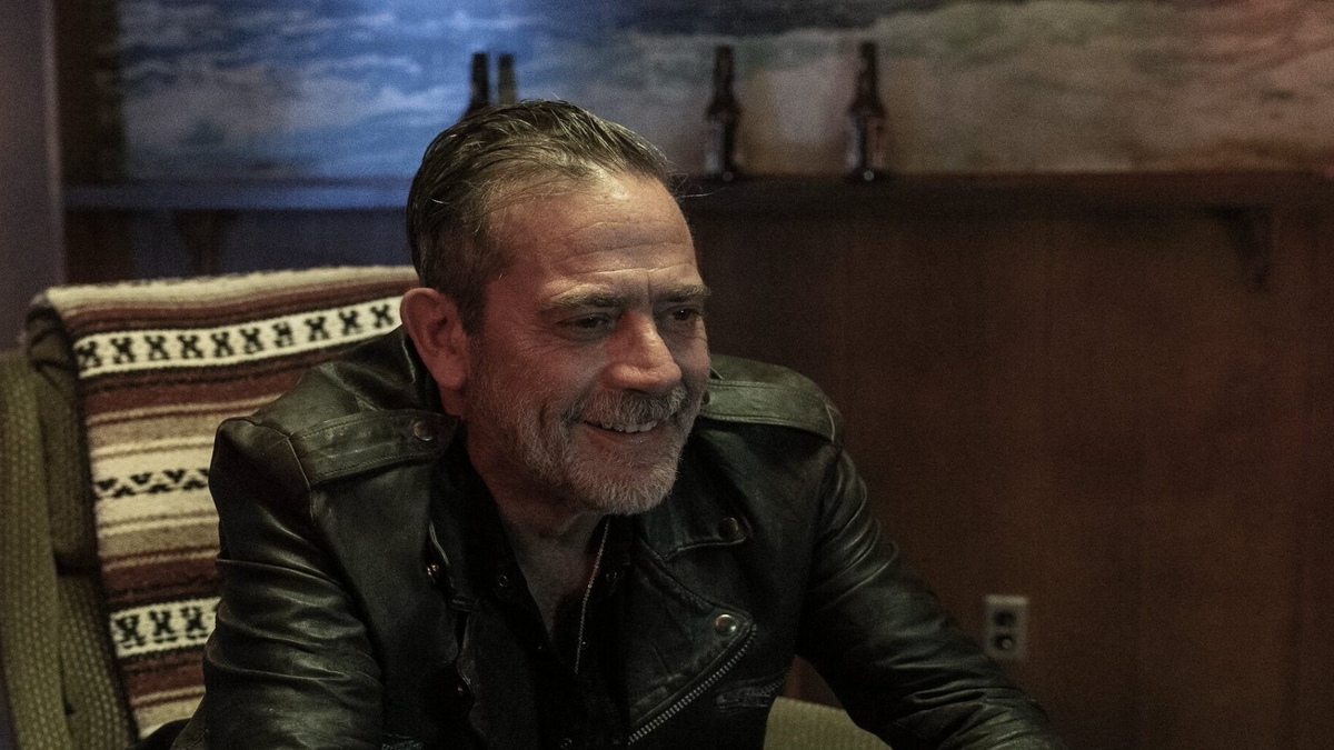 Negan in The Walking Dead: Dead City 3