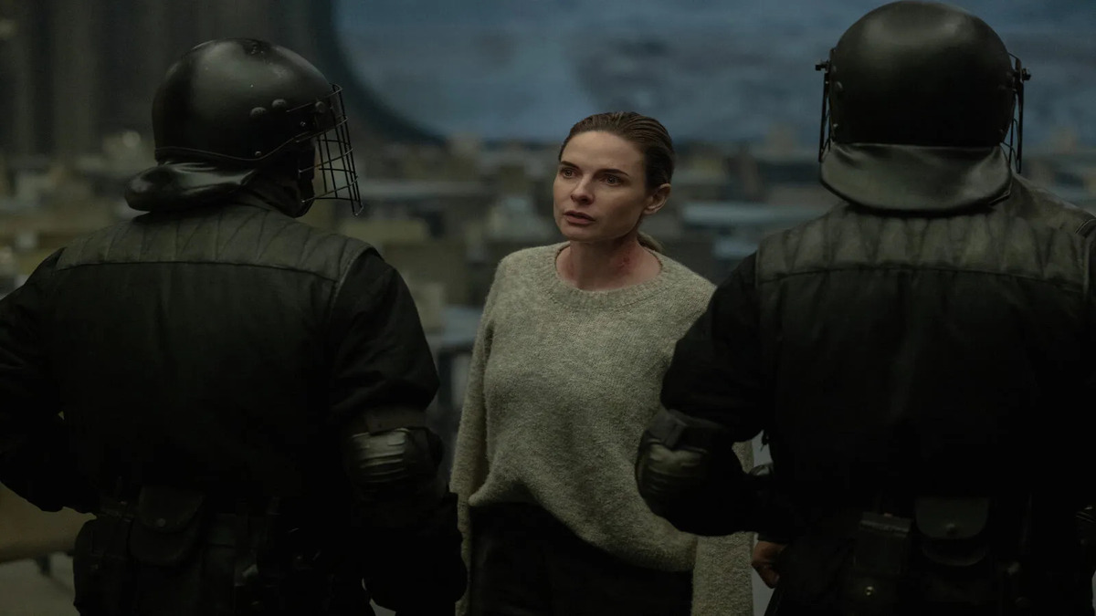 Una scena del finale di stagione di Silo 3