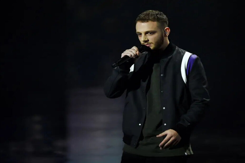 Anastasio a X Factor