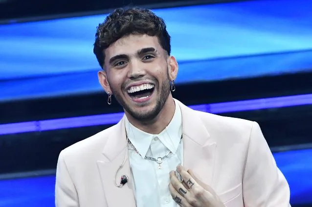 Aka7even dopo X Factor tra Amici E Sanremo