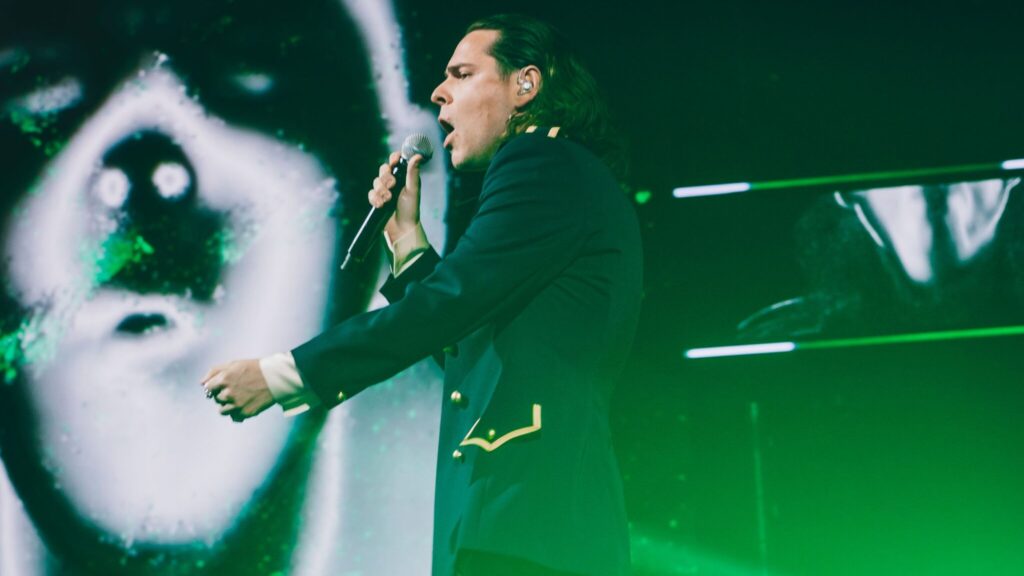Alex Fontana al primo Live di X Factor 2026 - Immagini concesse da Sky Italia