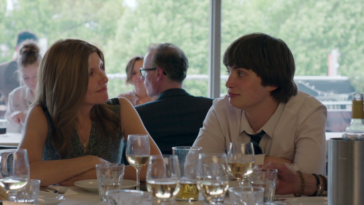 Sharon Horgan e Aran Murphy in Youth, una delle serie tv da vedere