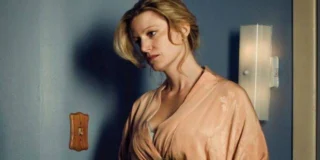 Skyler White, uno dei personaggi delle Serie Tv ritenuti più antipatici, in una scena di Breaking Bad
